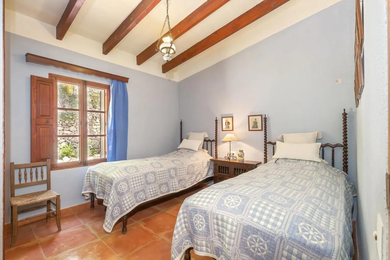 Holiday home Wunderschoene Ruhige Finca Mit Pool In Galilea Galilea  Spain